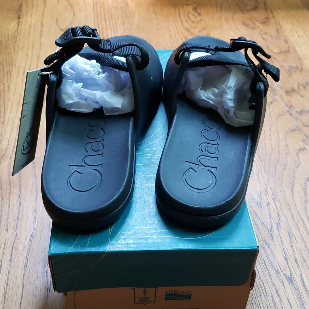 NIB Chaco Chillos Slide Sandal In Black Kids Size 3